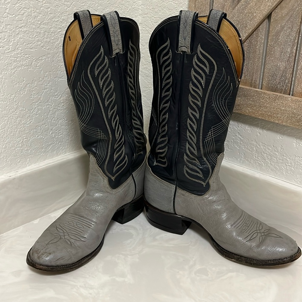 Tony Lama 8119 boots size 10 women’s.